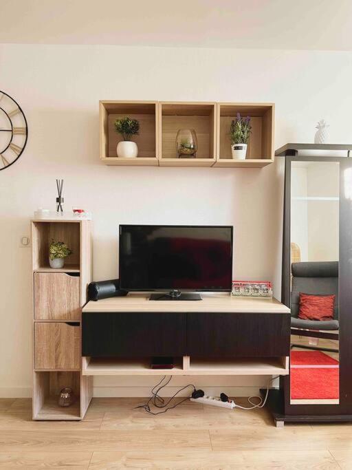 Appartement Ensoleille A 15 Minutes De Paris Vitry-sur-Seine Luaran gambar